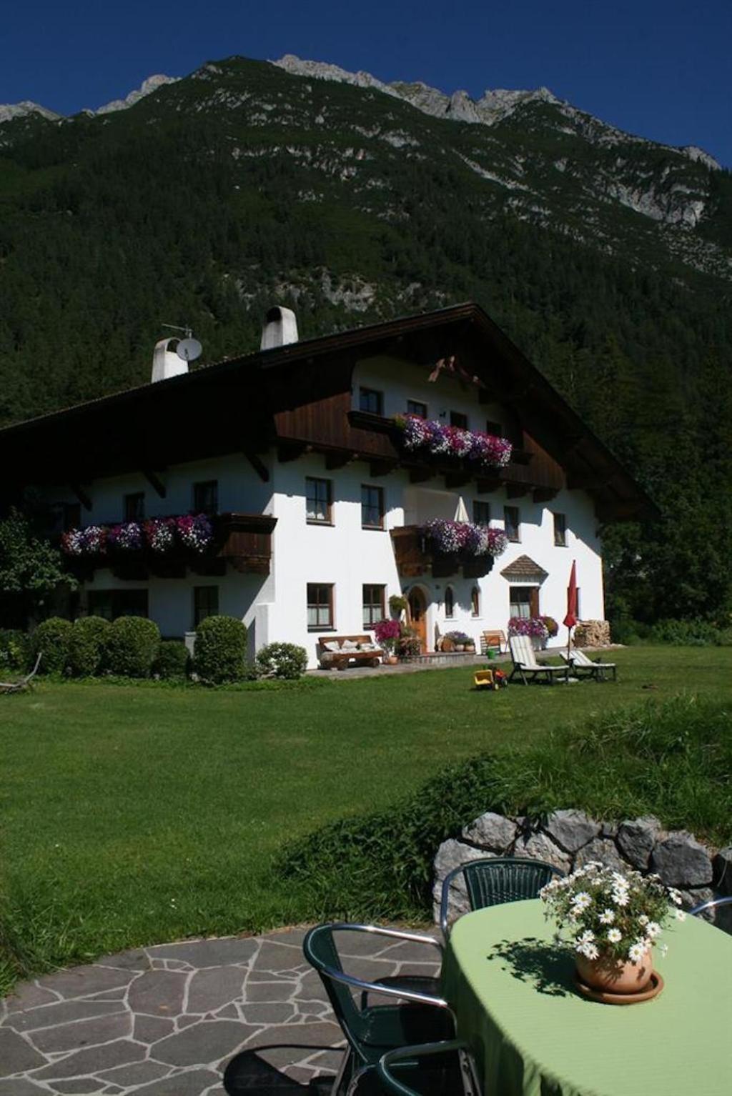 Ruadlhof Villa Leutasch Buitenkant foto